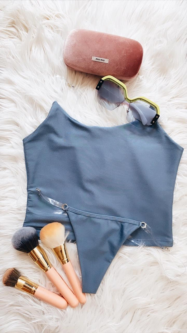 Conjunto azul grisaceo