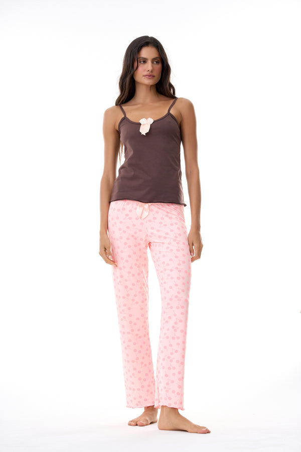 Imagen del producto: Conjunto pantalón naranja cerezas blusa café