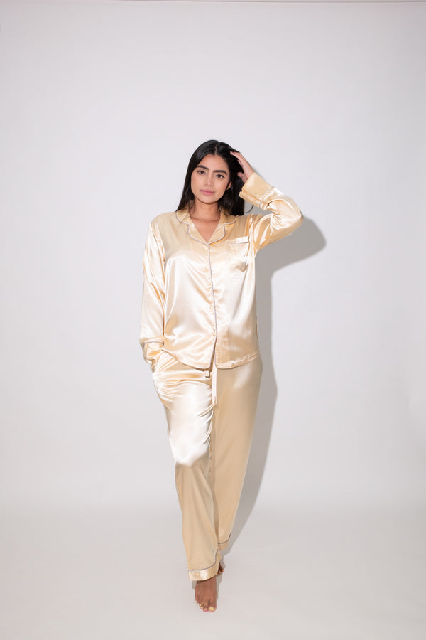 Conjunto pantalón dorado