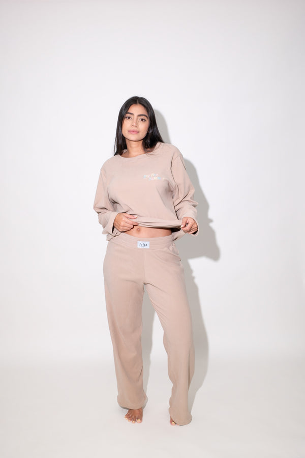 Conjunto pantalón térmico café