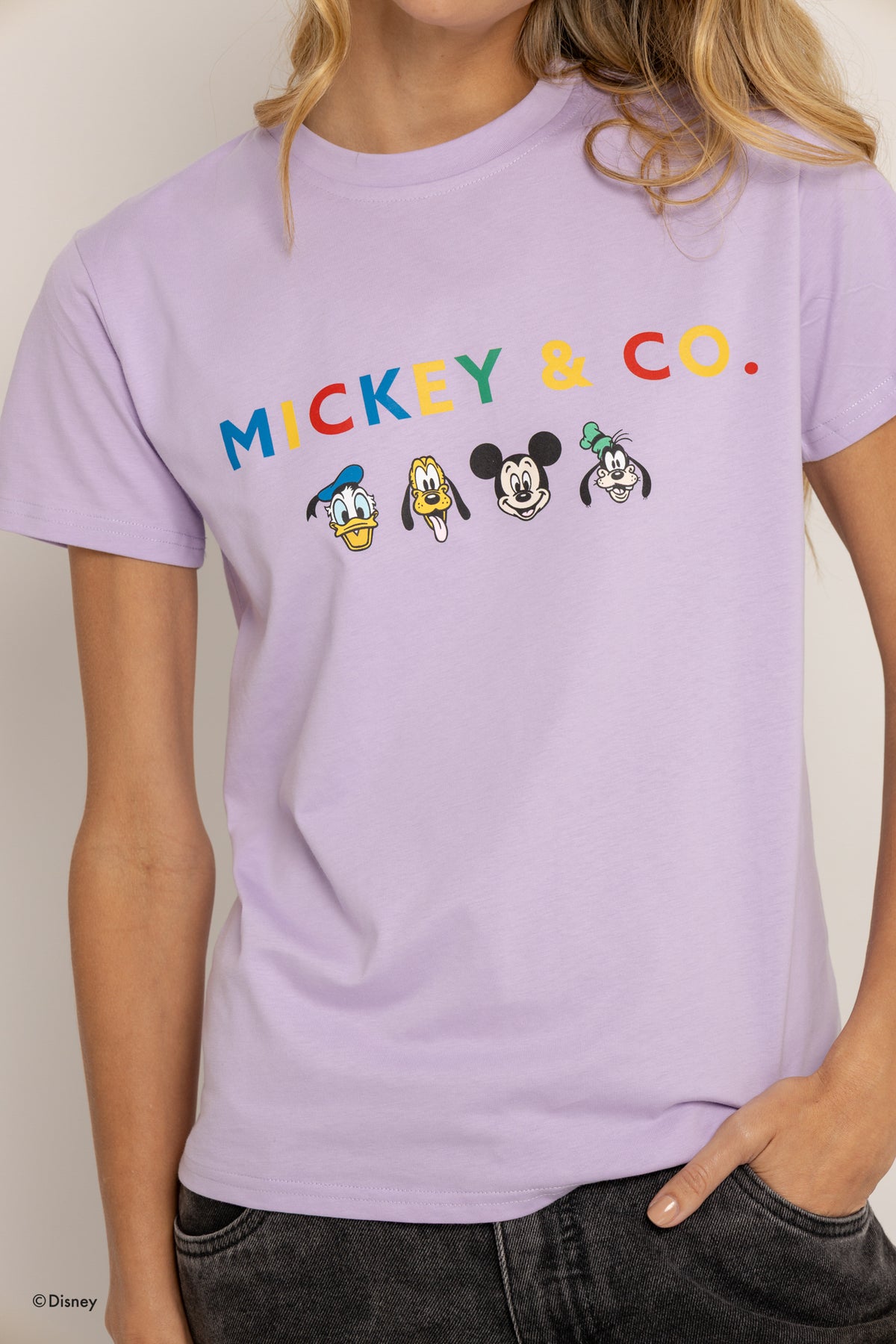 T-Shirt  Lila Mickey y Amigos