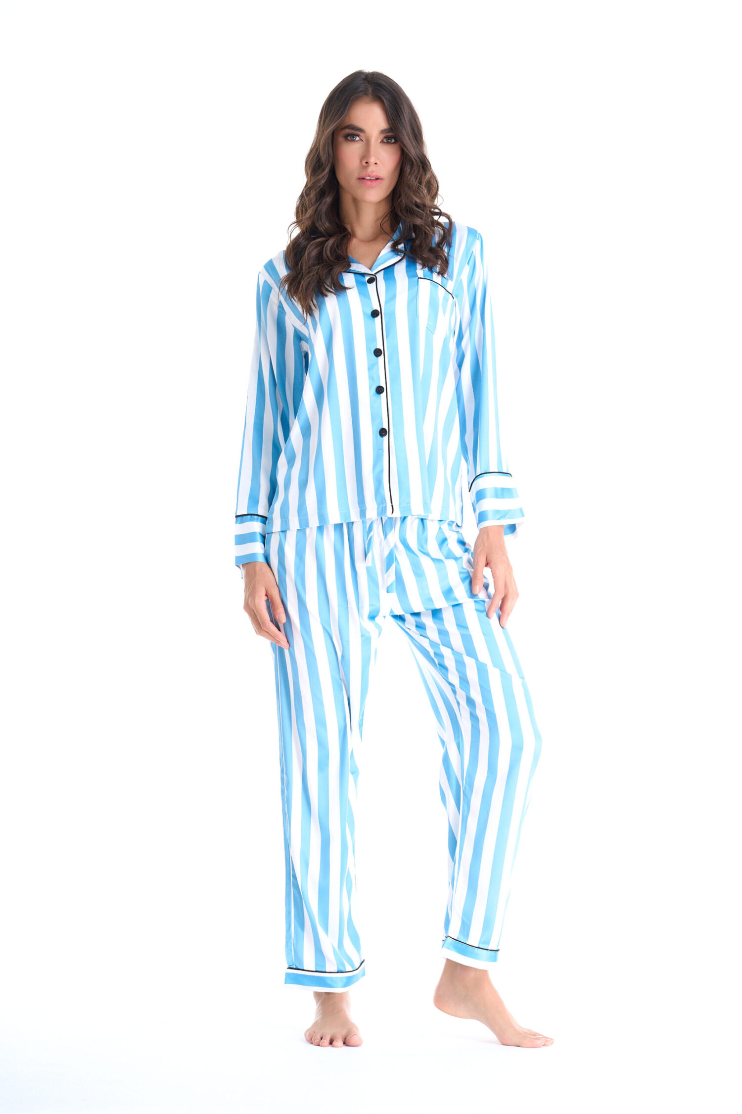 Imagen del producto: Conjunto pantalón lineas azules y blancas