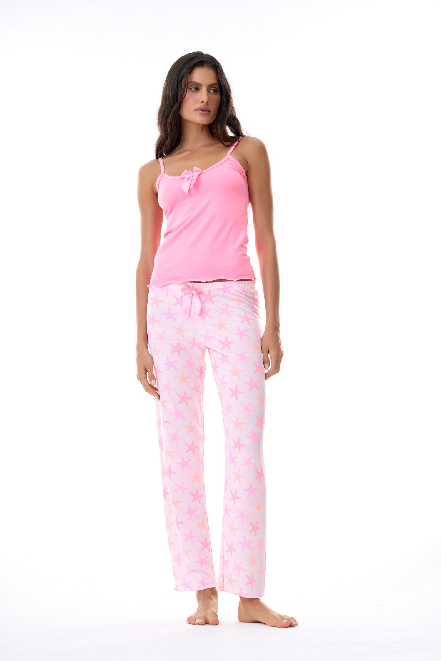 Imagen del producto: Conjunto pantalón rosado estrellas de mar blusa rosada